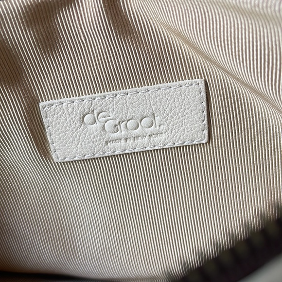 DeGroot Soirée Wrist In Hair On The Hide Metal Ring handle Fully Lined Clutch - Picture 7 of 11